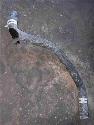 Suzuki Jimny Vízcső