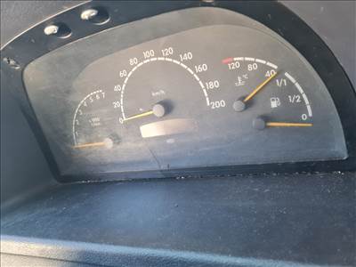 Mercedes Vito (1st gen) W638 kilométer óra 