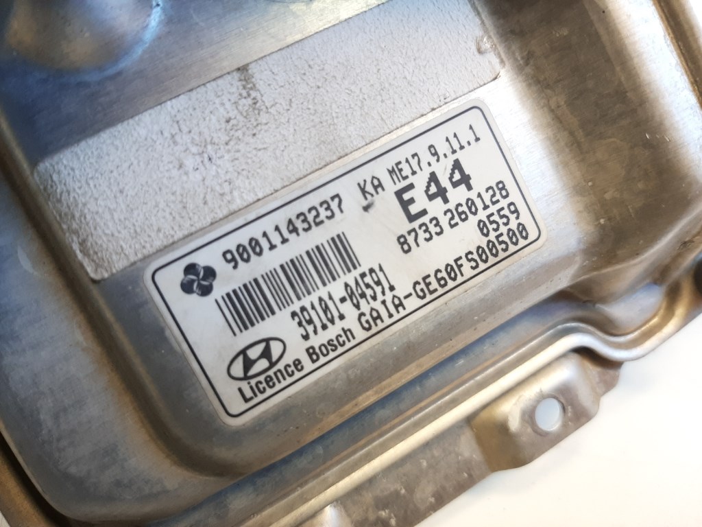 Hyundai I 10  motorvezérlõ 3910104591 8733260128 3. kép