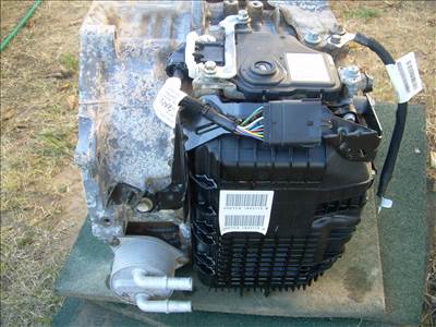 Opel Mokka B 1.2 turbo automata váltó 8 sebességes 9851786980