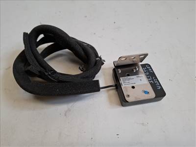 Nissan Leaf (ZE0) gps antenna 282123NA0A