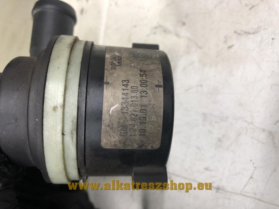 Opel Corsa C, Corsa D, Meriva A, Combo C, Combo D,  vízpumpa 1.3CDTI 13344143 3. kép