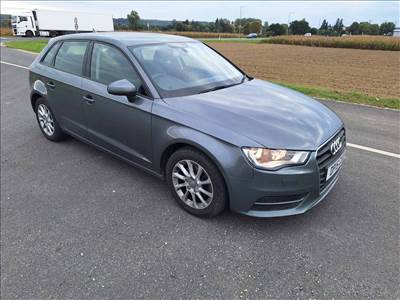 Audi A3 (8V) 2.0 CR CRL LX7R bontott alkatrészei