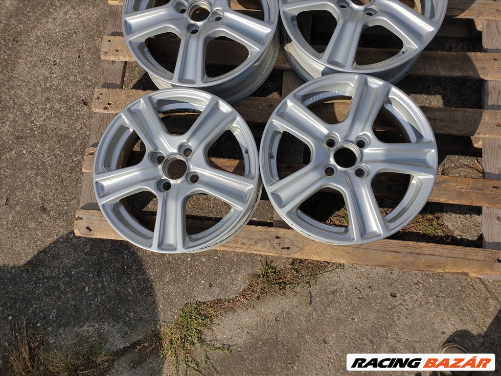 15" 4x100 Toyota Yaris 2. kép