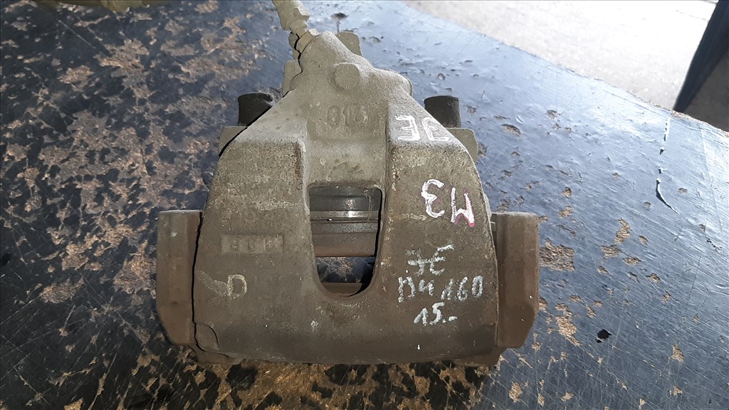 Mazda 3 (BK) MZR 1.6 jobb első féknyereg  3. kép