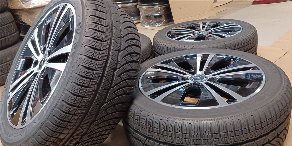 Mercedes W213 E 5x112 8x18 ET43 245/45 R18 téli gumikkal 4db 3. kép