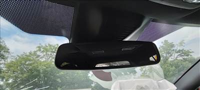Ford Focus mk4 belső fényre sötétedő tükör 