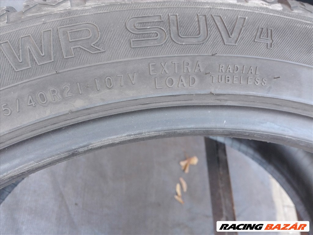 275/40R21 Nokian téli gumi garnitúra 275/40 r21 7. kép