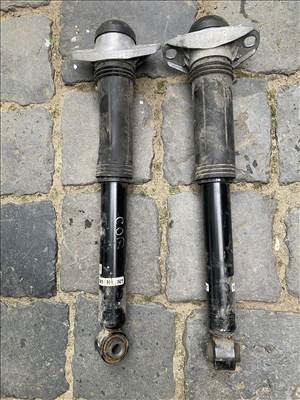 Toyota Corolla (E210) lengéscsillapitó