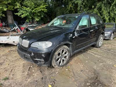 BMW X5 E70 40D LCI N57D30B bontott alkatrészei