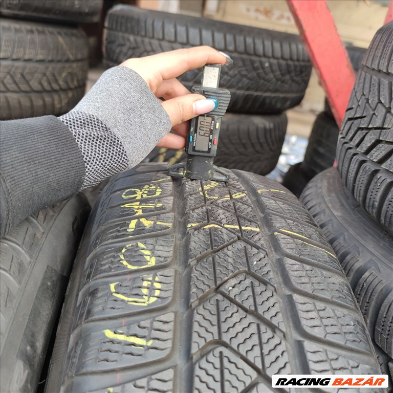  225/60 R18 Pirelli téli gumi 88000ft a 4db/137/ 4. kép