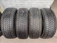  225/6017" újszerű Goodyear téli gumi gumi