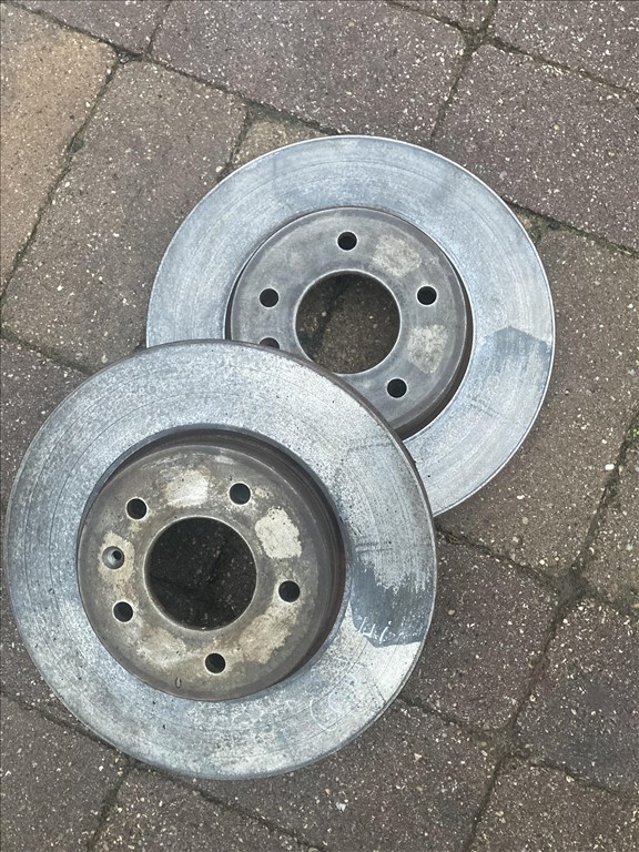 Chevrolet Captiva 2.0 Diesel első féktárcsa 1. kép