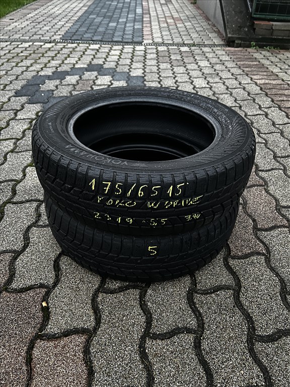 175/65R15 2db téli Yokohama gumi 175/65 R15 175 65 15 téligumi 1. kép