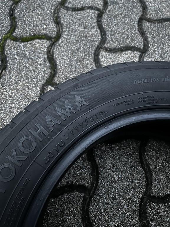 175/65R15 2db téli Yokohama gumi 175/65 R15 175 65 15 téligumi 4. kép