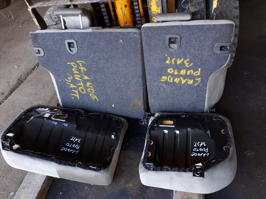 Fiat Grande Punto Hátsó Ülés 3. kép