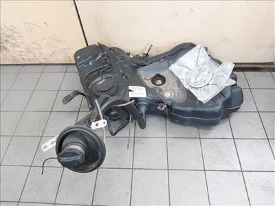 Audi A5 (8T3) üzemanyag tank (üzemanyagtartály) 8K0201085