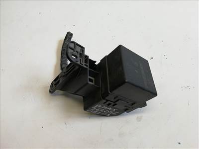 Ford B-max bal biztosítéktábla motortér 2S6T14A076BB