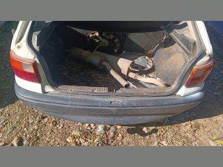 OPEL ASTRA F Ferdehátú (53, 54, 58, 59) Csomagtérajtó Burkolat Alsó