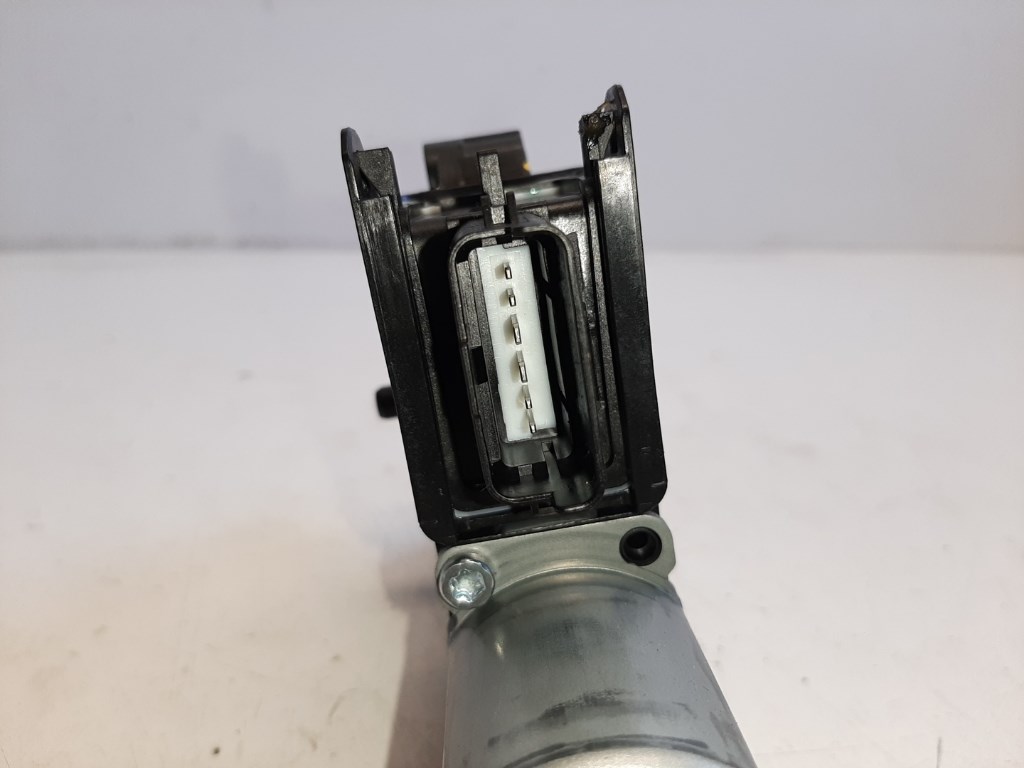 Kia Ceed (CD) bal elsõ ablakemelõ motor 82450J7010 F00S1W2274 5. kép