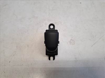 Nissan Juke (F16) bal hátsó ablakemelő kapcsoló