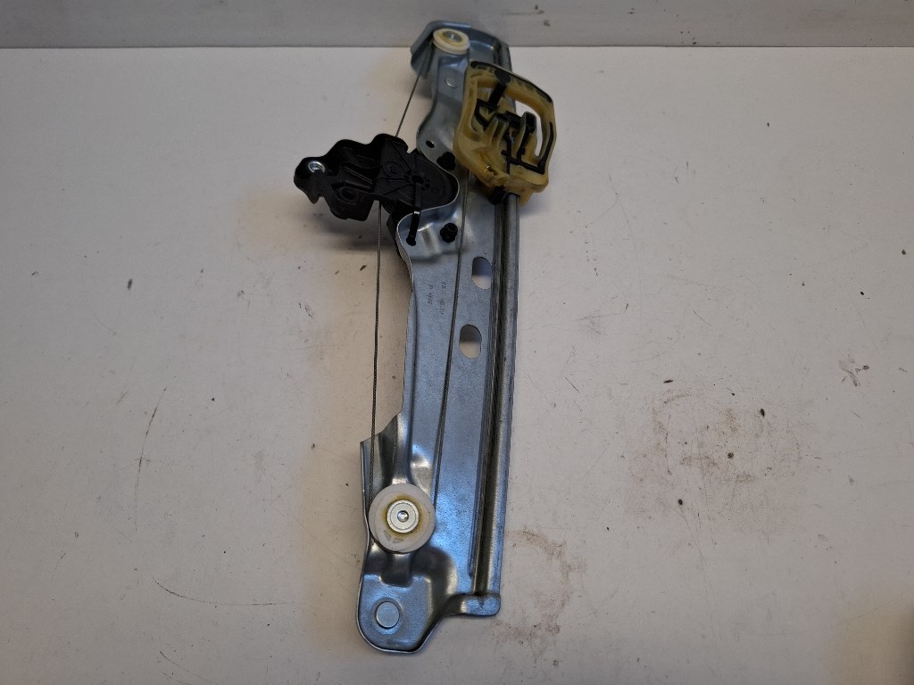 Opel Astra K kombi bal hátsó Ablakemelõ szerkezet elektromos 39142419 1. kép