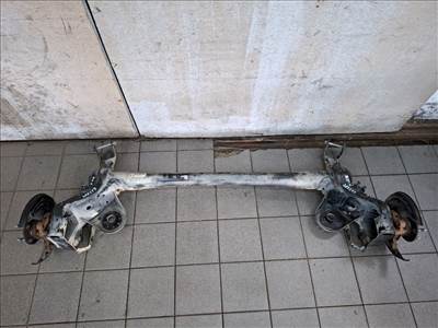 Opel Astra K kombi hátsó híd tárcsafékes