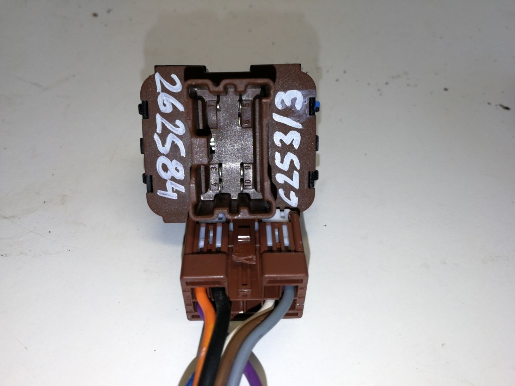 Renault Clio bal elsõ ablakemelõ kapcsoló 254113300R 3. kép