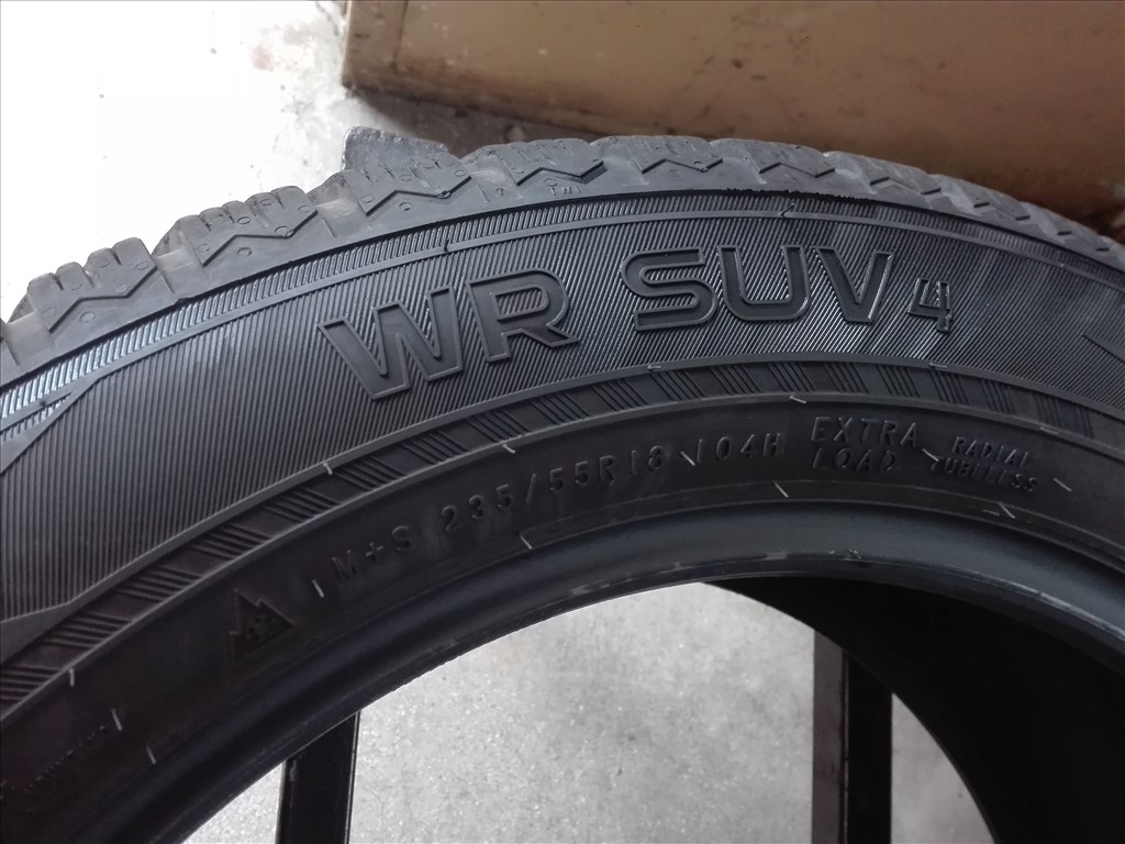 235/55R18 Nokian téli gumi 2db 235/55 r18 6. kép