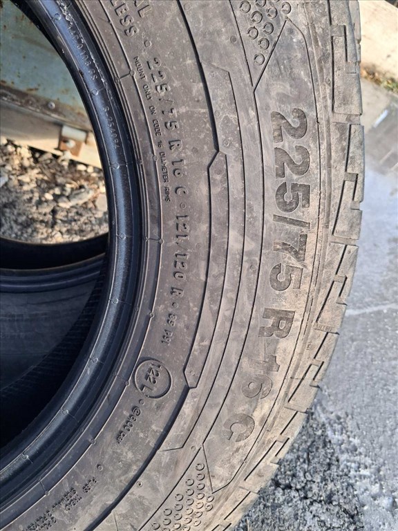  225/7516" kopott Continental nyári gumi gumi 3. kép