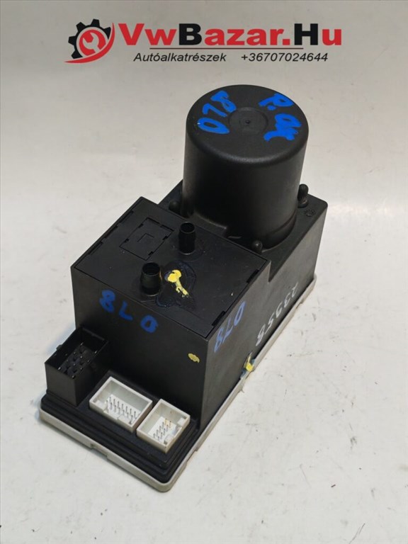 Központizár kompresszor AUDI A3, A4 B5 8L0862257 1. kép