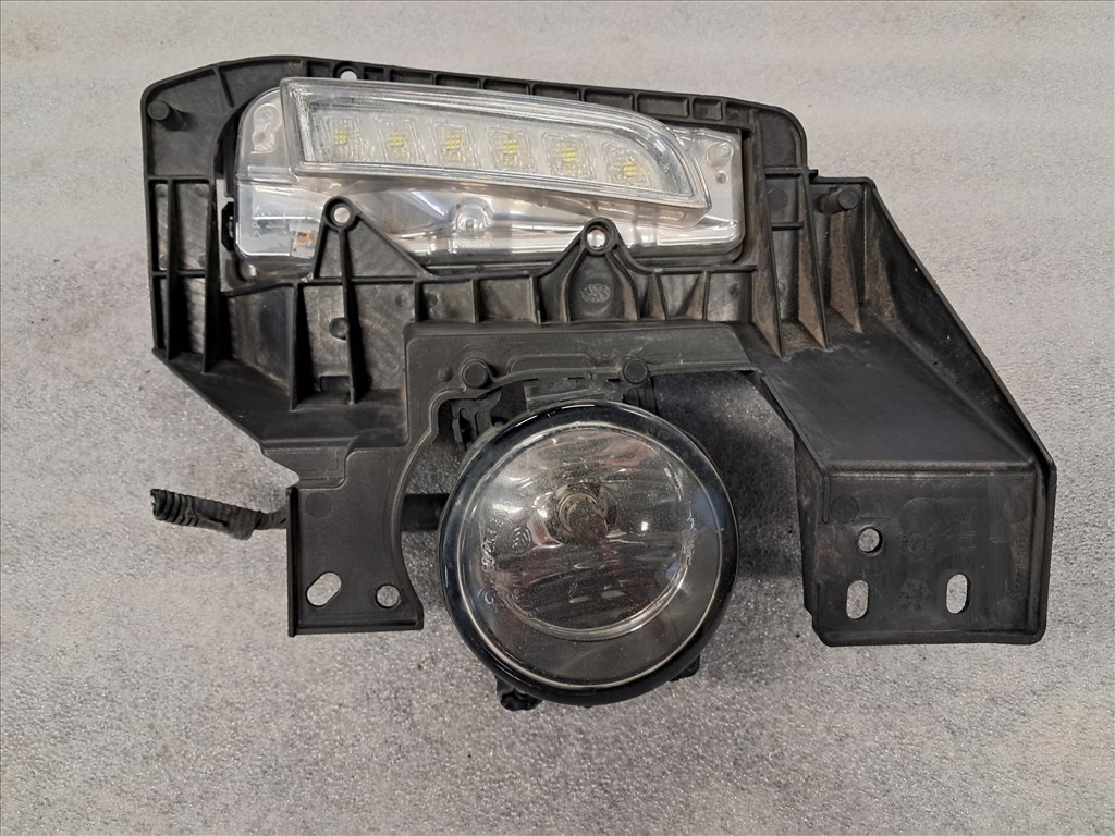 Suzuki Vitara (LY) Bal ködfényszóró, nappali menetfény 89206454 1. kép