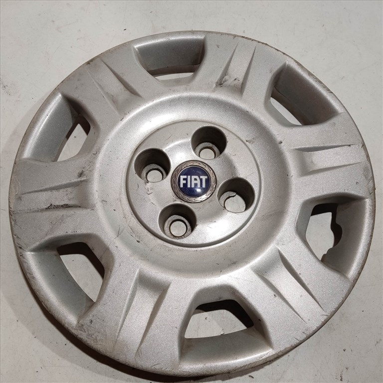 209509 Fiat Punto II. 1999-2003 14"-os dísztárcsa (1db) a képen látható állapotban 51705266 1. kép