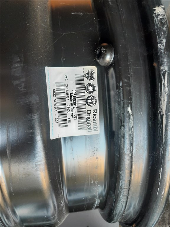  5x98 lyukosztású 6JJ 15" újszerű (gyári felni) lemezfelni 9. kép