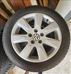  5x112  16" VW gyári alufelni, rajta 205/55 használt Bridgestone téli gumi 