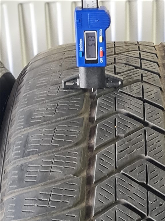 BMW X5 egyszéles 19" alufelni, 255/50 Pirelli gumival eladó  5. kép