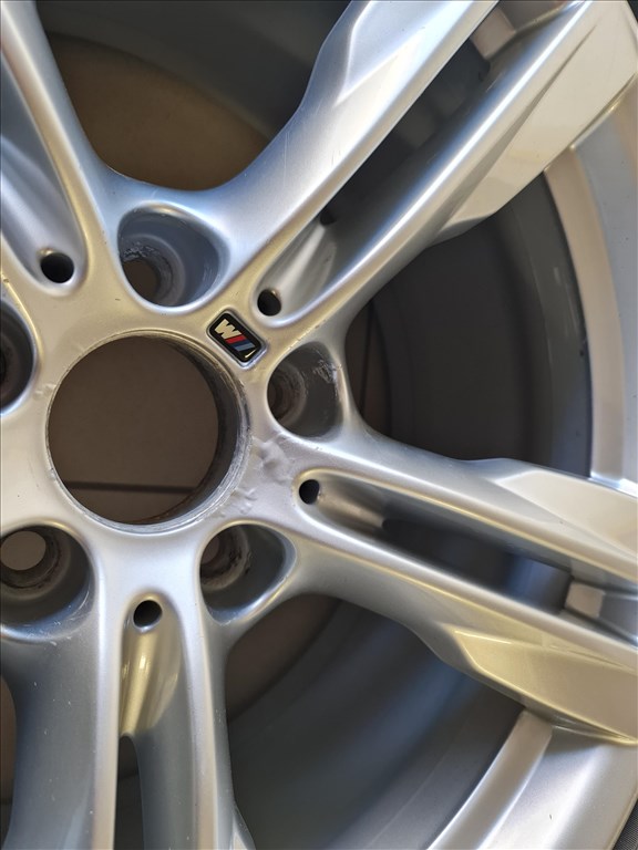 BMW X5 egyszéles 19" alufelni, 255/50 Pirelli gumival eladó  10. kép