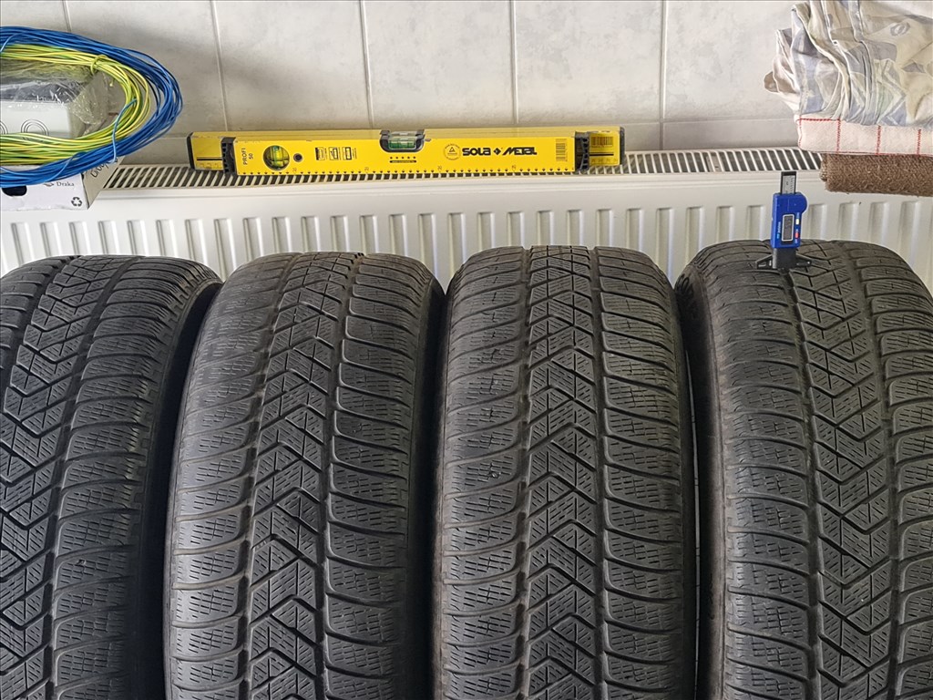 BMW X5 egyszéles 19" alufelni, 255/50 Pirelli gumival eladó  3. kép