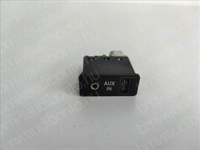 BMW X5 (E70) USB aljzat csatlakozó (9129652, 61319129652)