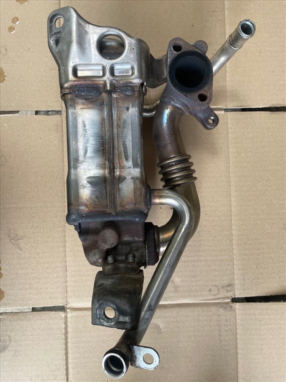 Opel Astra J 1.7DTS Bontott alkatrészei 1.7CDTi 8. kép