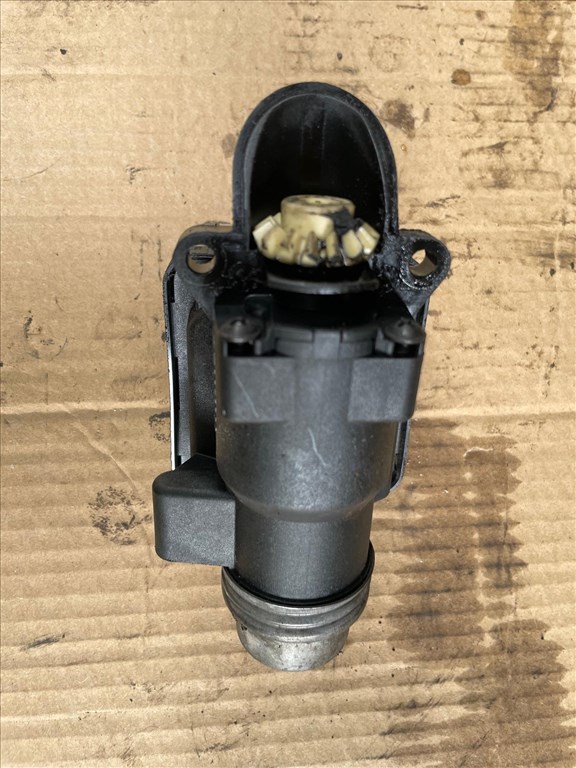 Opel Astra J 1.7DTS Bontott alkatrészei 1.7CDTi 33. kép