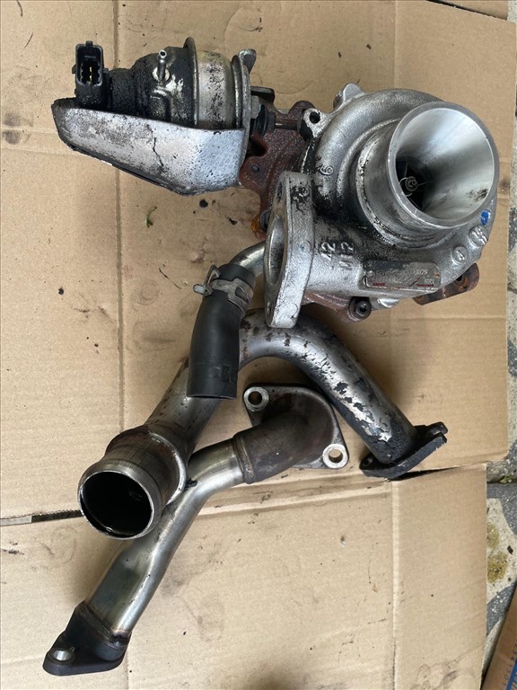 Opel Astra J 1.7DTS Bontott alkatrészei 1.7CDTi 39. kép