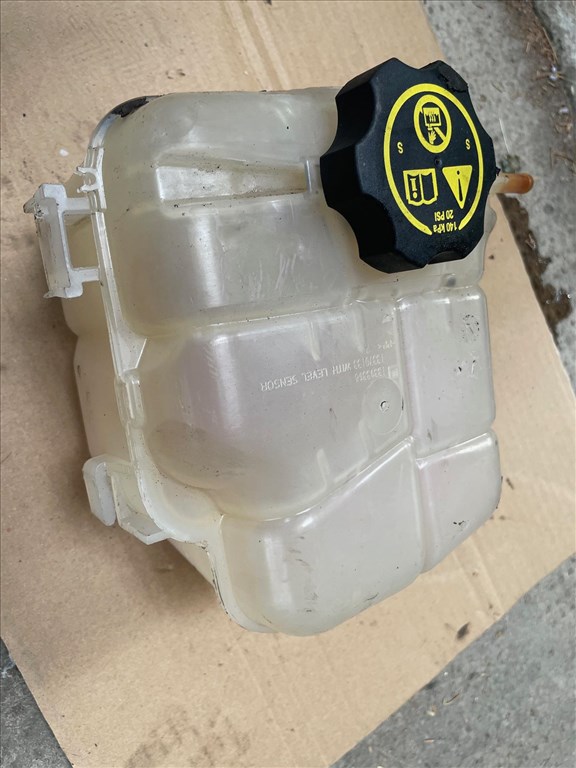 Opel Astra J 1.7DTS Bontott alkatrészei 1.7CDTi 49. kép