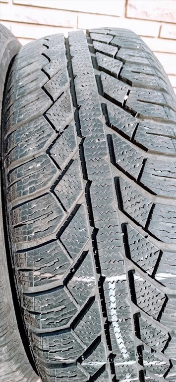  195/65/15" használt Semperit téli gumi gumi 4 db. Bp. XVII. 3. kép