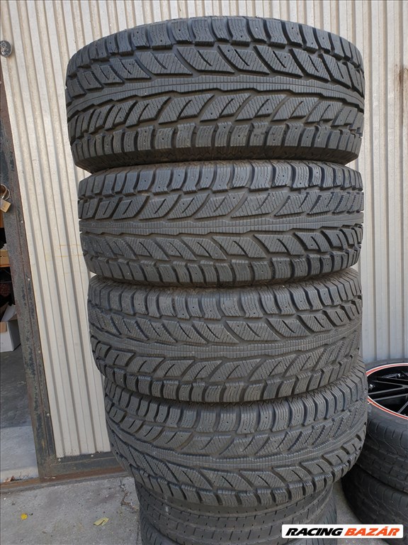  265/65 17 Cooper Weather-Master WSC 1. kép