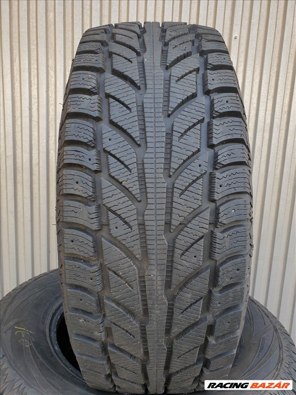  265/65 17 Cooper Weather-Master WSC 6. kép