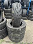 4db 235/60×18″ Pirelli téli gumiabroncs. (3751713)