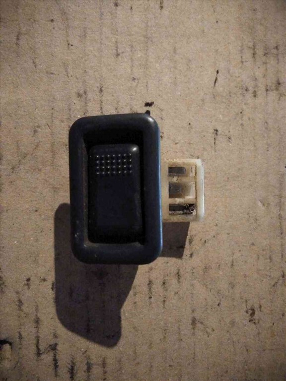 Suzuki Swift II 92-03 Ablakemelõ Kapcsoló 1. kép