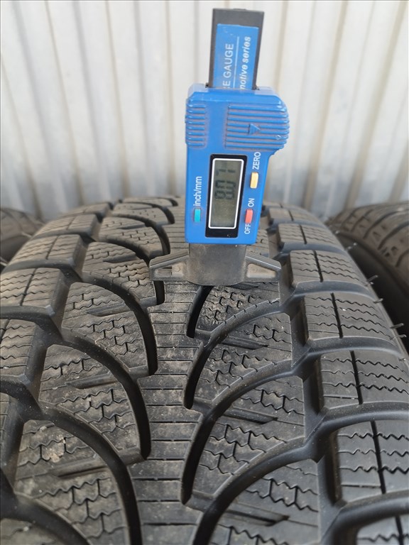  225 60 r18 Bridgestone Blizzak LM 80 téligumi garnitúra  4. kép
