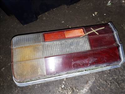 Lada Niva Bal Hátsó Lámpa